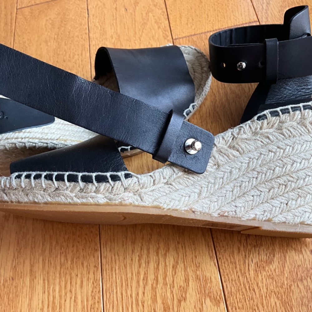 NWOT VINCE Black Leather Wedge Espadrilles Size 8 - Picture 8 of 8